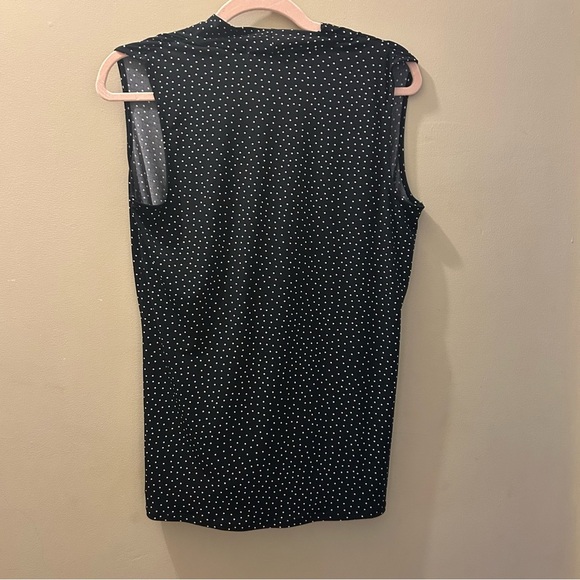 Liz Claiborne Faux Wrap Black Polka Dot Sleeveless Blouse - Picture 6 of 8